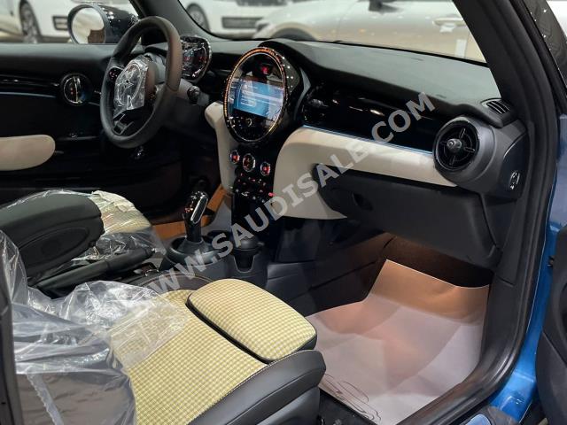 2023 ميني كوبر