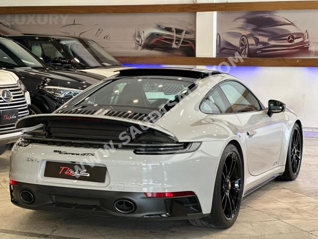 2022 بورش 911 كاريرا جي تي اس