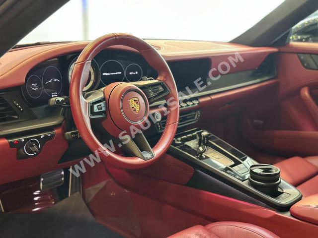 2022 بورش 911 كاريرا جي تي اس
