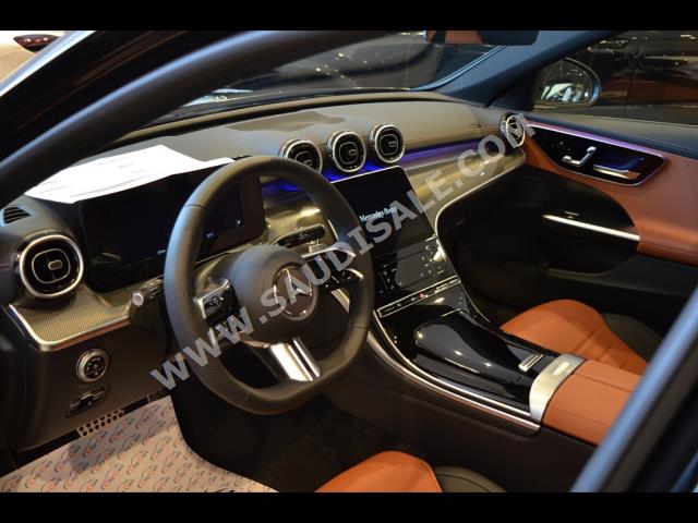 2024 مرسيدس - بنز سي 200 أي إم جي