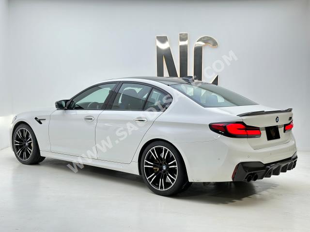 2018 بي ام دبليو الفئة ام إم 5 كومبيتيشن