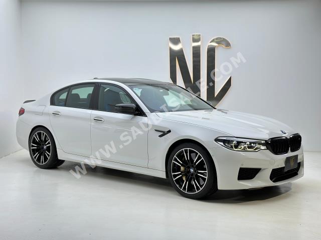 2018 بي ام دبليو الفئة ام إم 5 كومبيتيشن