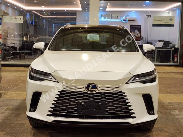 2024 لكزس أر إكس 350