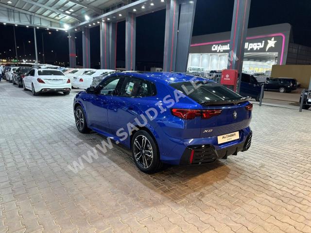 2024 بي ام دبليو الفئة اكس 2