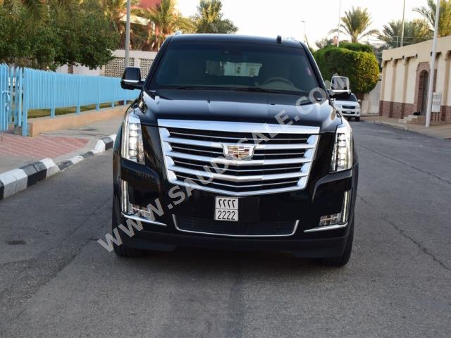 2018 Cadillac Escalade Platinum
