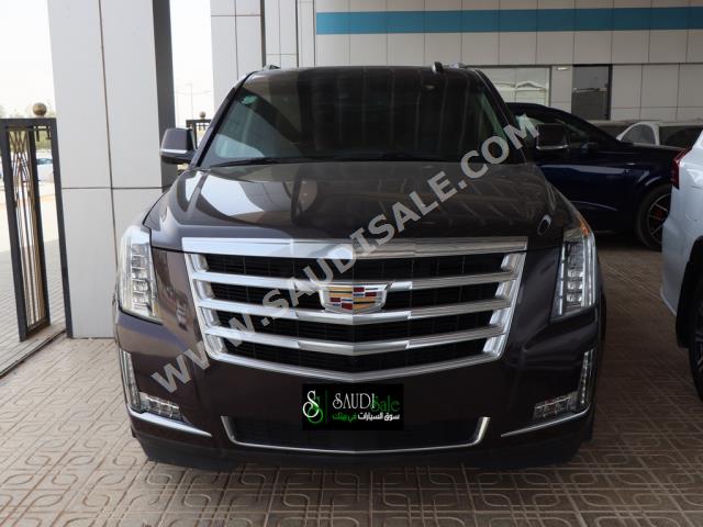 2015 كاديلاك اسكاليد