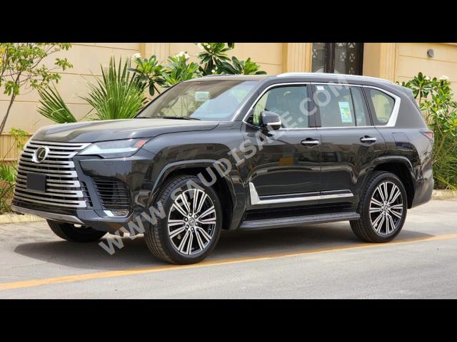 2023 لكزس إل إكس 600