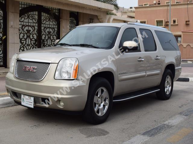 2007 GMC Yukon Denali