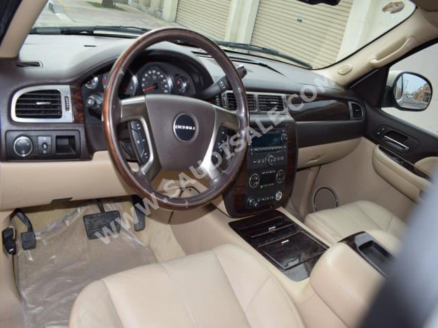 2007 GMC Yukon Denali