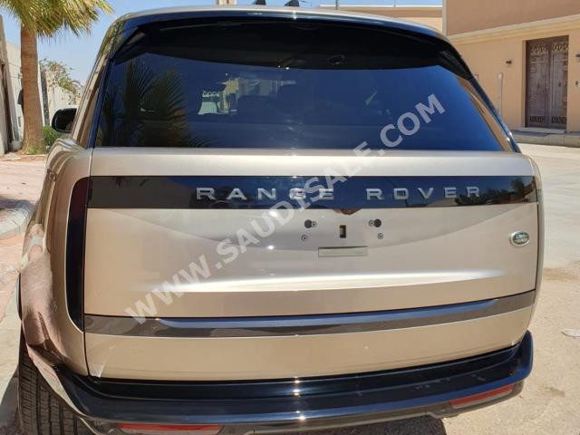 2023 لاند روفر رينج روفر فوج اس اي