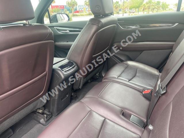 2021 كاديلاك اكس تي 6