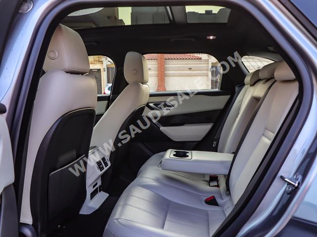 2020 لاند روفر رينج روفر فيلار أر - دايناميك