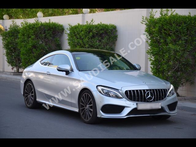 2016 مرسيدس - بنز سي 300 أي إم جي كوبيه