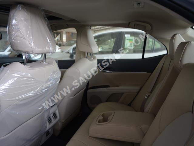 2018 Toyota Camry Grande