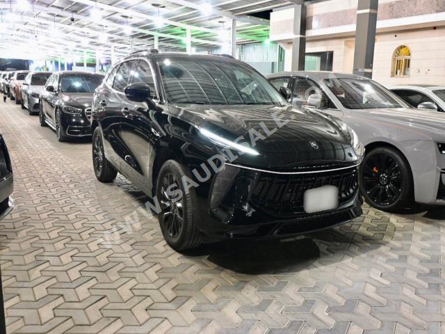 2022 فور ثينج تي 5 ايفو