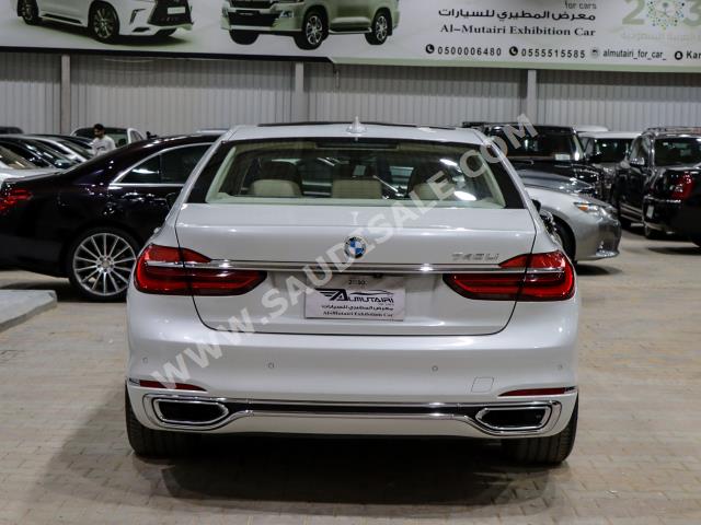 2016 بي ام دبليو الفئة السابعة 740 إل أي