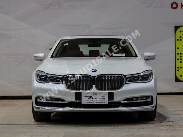 2016 بي ام دبليو الفئة السابعة 740 إل أي