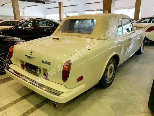 1989 رولز رويس كورنيش