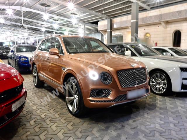 2018 بنتلي بنتايجا