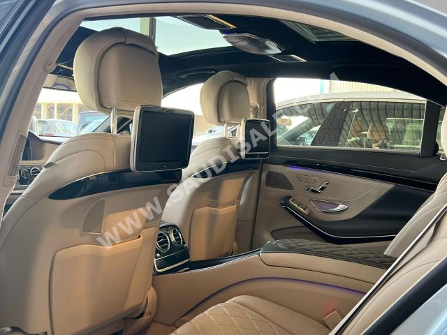 2015 مرسيدس - بنز إس 600