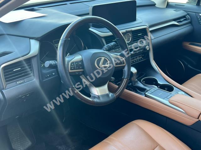 2022 لكزس أر إكس 450 هابرد