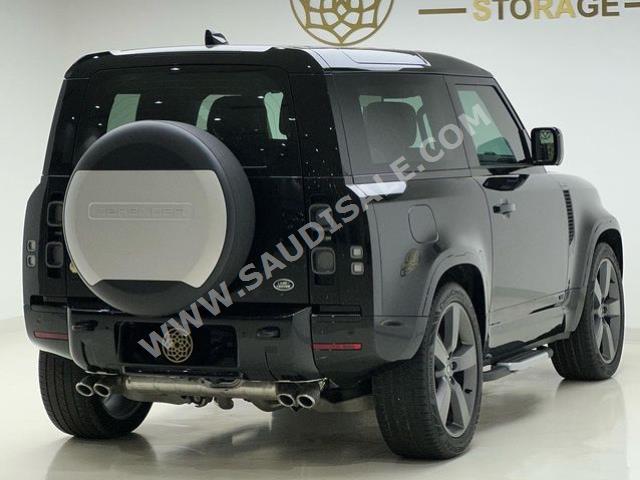 2022 لاند روفر ديفيندر