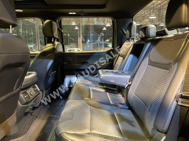 2021 فورد اف 150