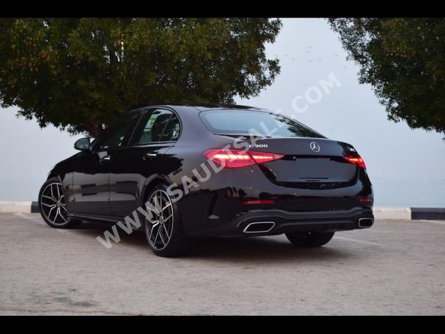 2022 مرسيدس - بنز سي 300