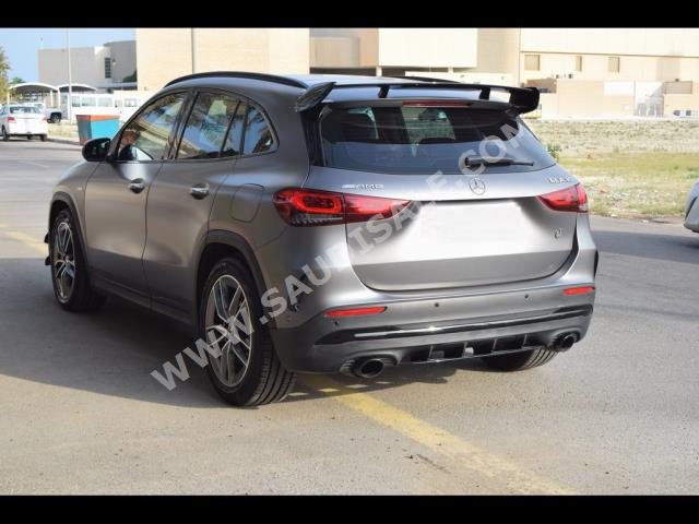 2021 مرسيدس - بنز جي إل أي 35 أي إم جي