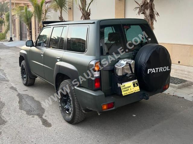 2016 نيسان باترول