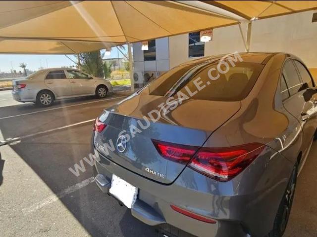 2021 مرسيدس - بنز سي إل أي 250 4ماتيك