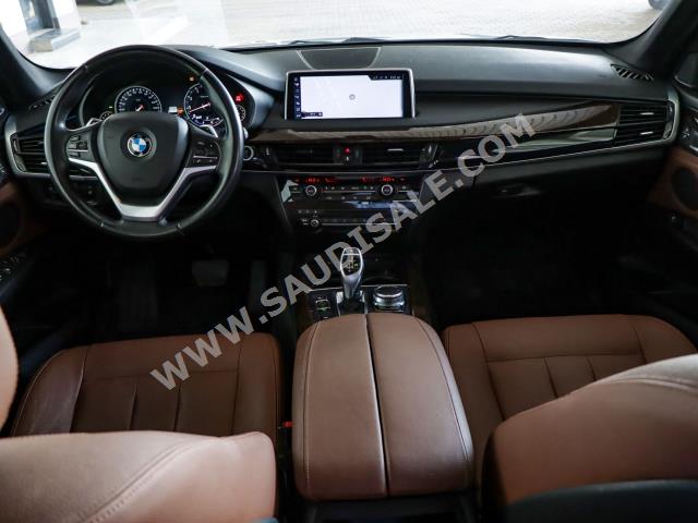 2017 بي ام دبليو الفئة اكس 5