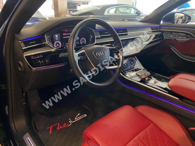 2021 اودي اي 8 ال اس لاين