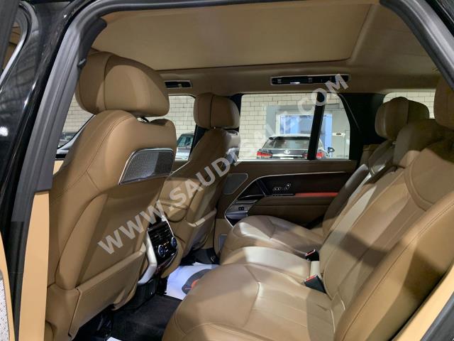 2022 لاند روفر رينج روفر اوتوبيوغرافي