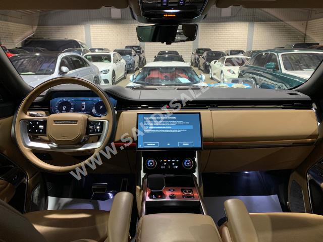 2022 لاند روفر رينج روفر اوتوبيوغرافي