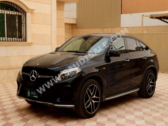 2019 مرسيدس - بنز جي إل إي 43 أي إم جي