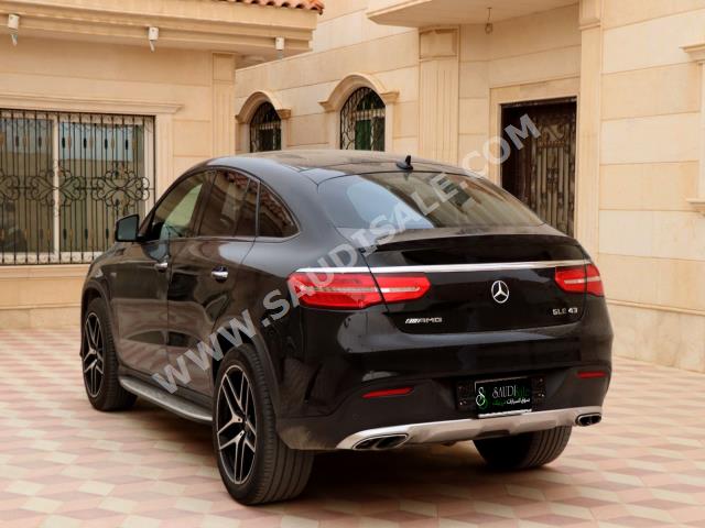 2019 مرسيدس - بنز جي إل إي 43 أي إم جي