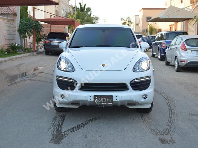 2014 Porsche Cayenne S