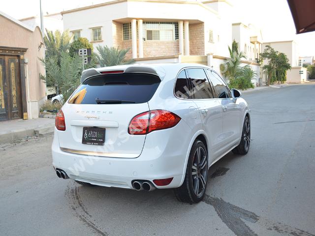 2014 Porsche Cayenne S