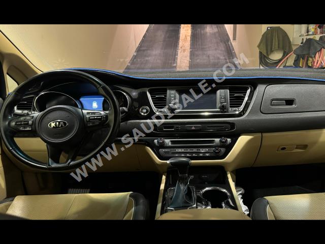 2019 كيا كارنفال