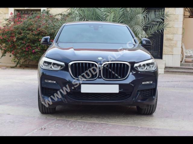 2021 بي ام دبليو الفئة اكس 4