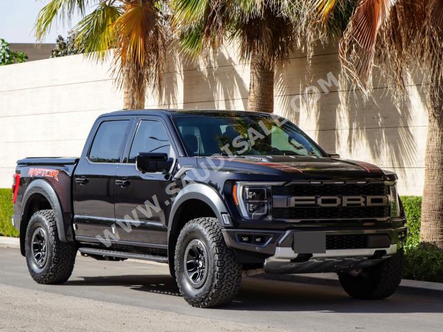 2022 فورد اف 150 رابتور