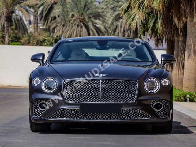 2021 بنتلي كونتيننتل جي تي