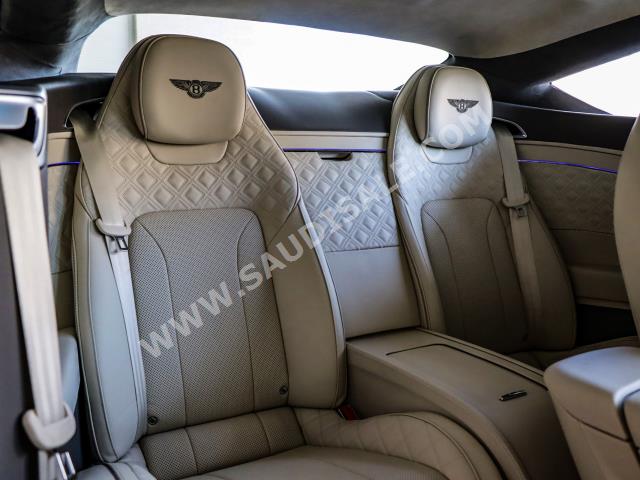 2021 بنتلي كونتيننتل جي تي