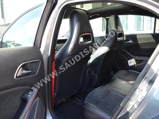 2018 مرسيدس - بنز أي 250