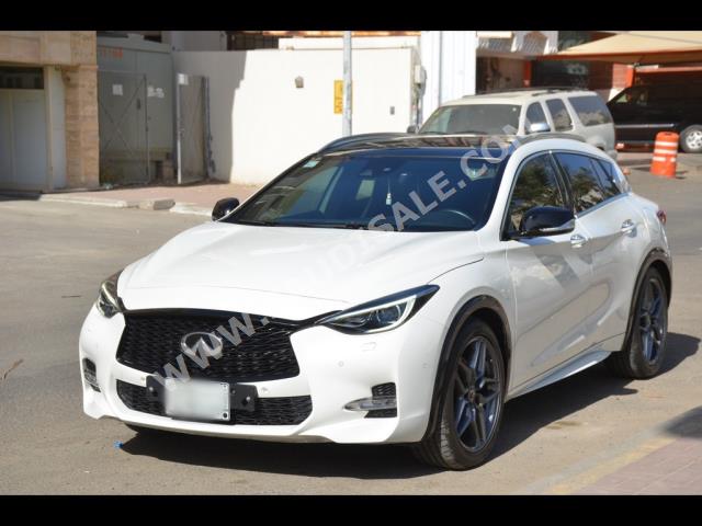 2019 Infiniti Q 30s