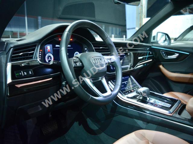 2019 اودي كيو 8