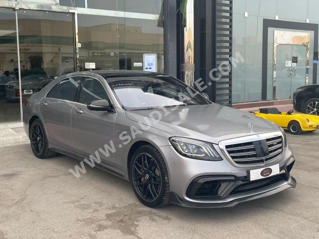 2018 مرسيدس - بنز إس 63 أي إم جي