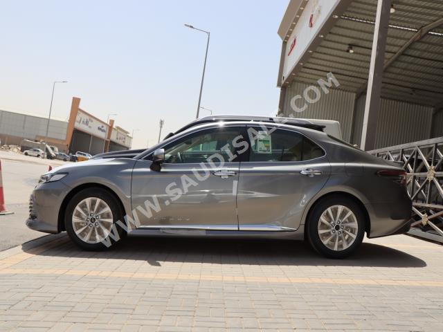 2022 Toyota Camry GLE