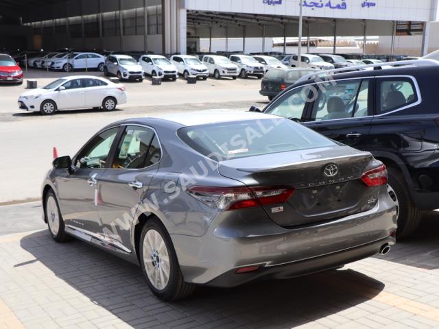 2022 Toyota Camry GLE